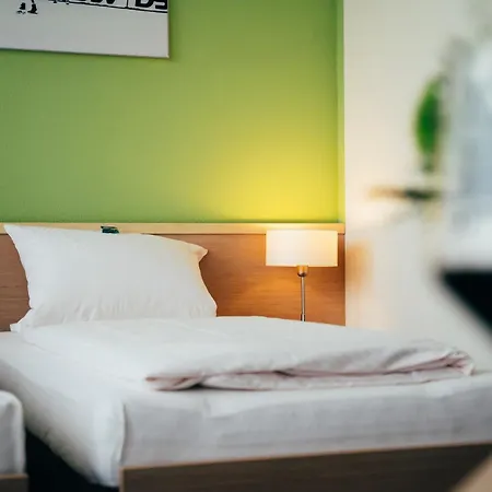 Business & Conference Sporthotel Grosswallstadt 3*