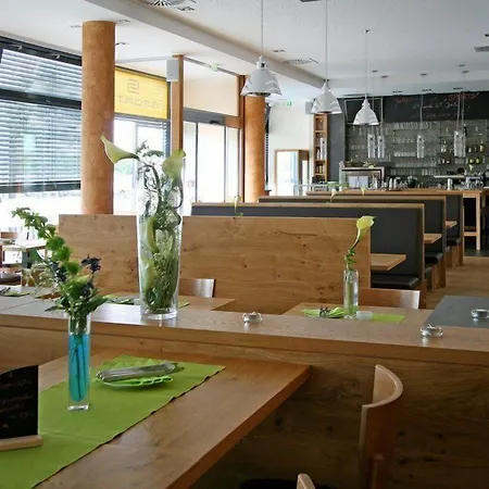 Business & Conference Großwallstadt