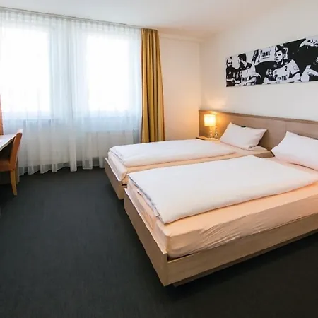 Hotel Business & Conference